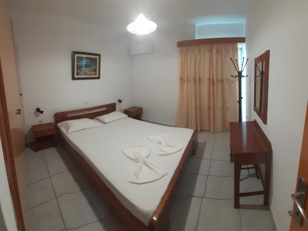 Zikas Apartments Marmari  Exterior photo