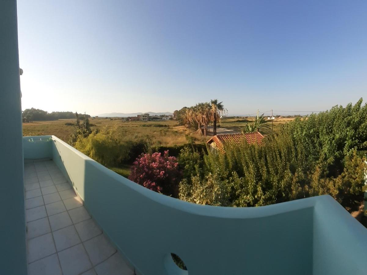 Zikas Apartments Marmari  Exterior photo