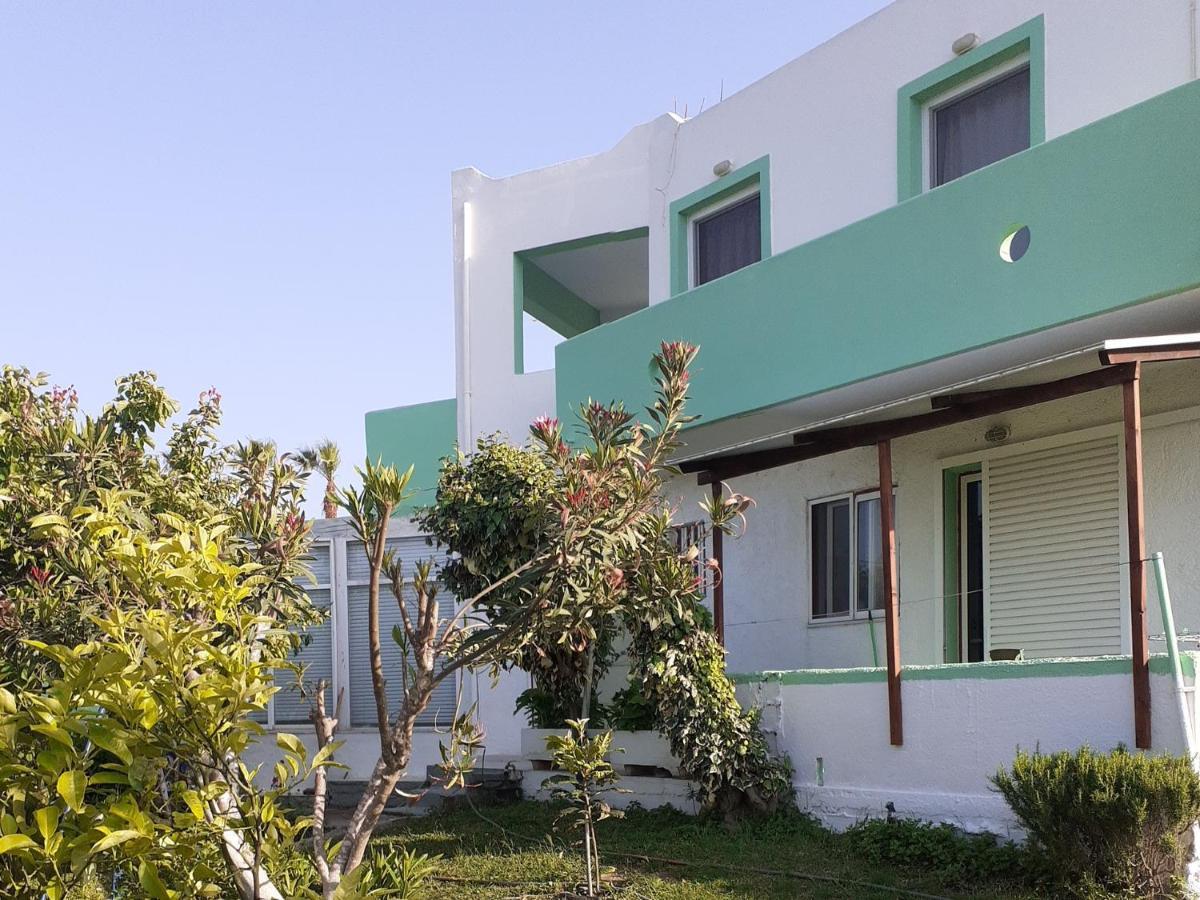 Zikas Apartments Marmari  Exterior photo
