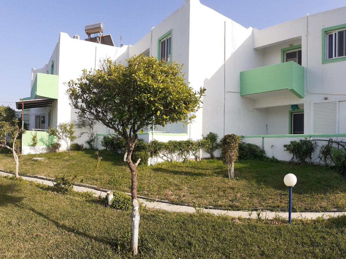 Zikas Apartments Marmari  Exterior photo